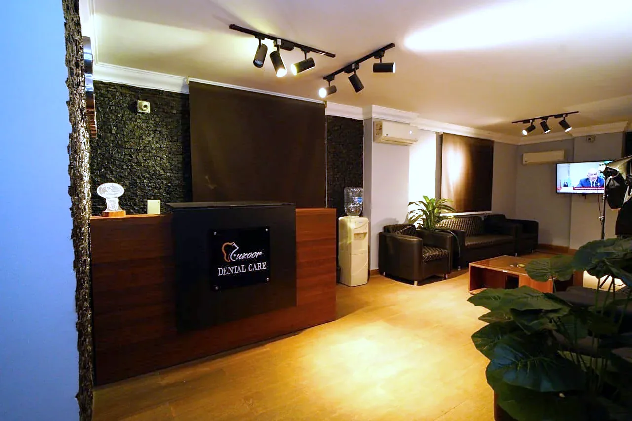 Reception desk
